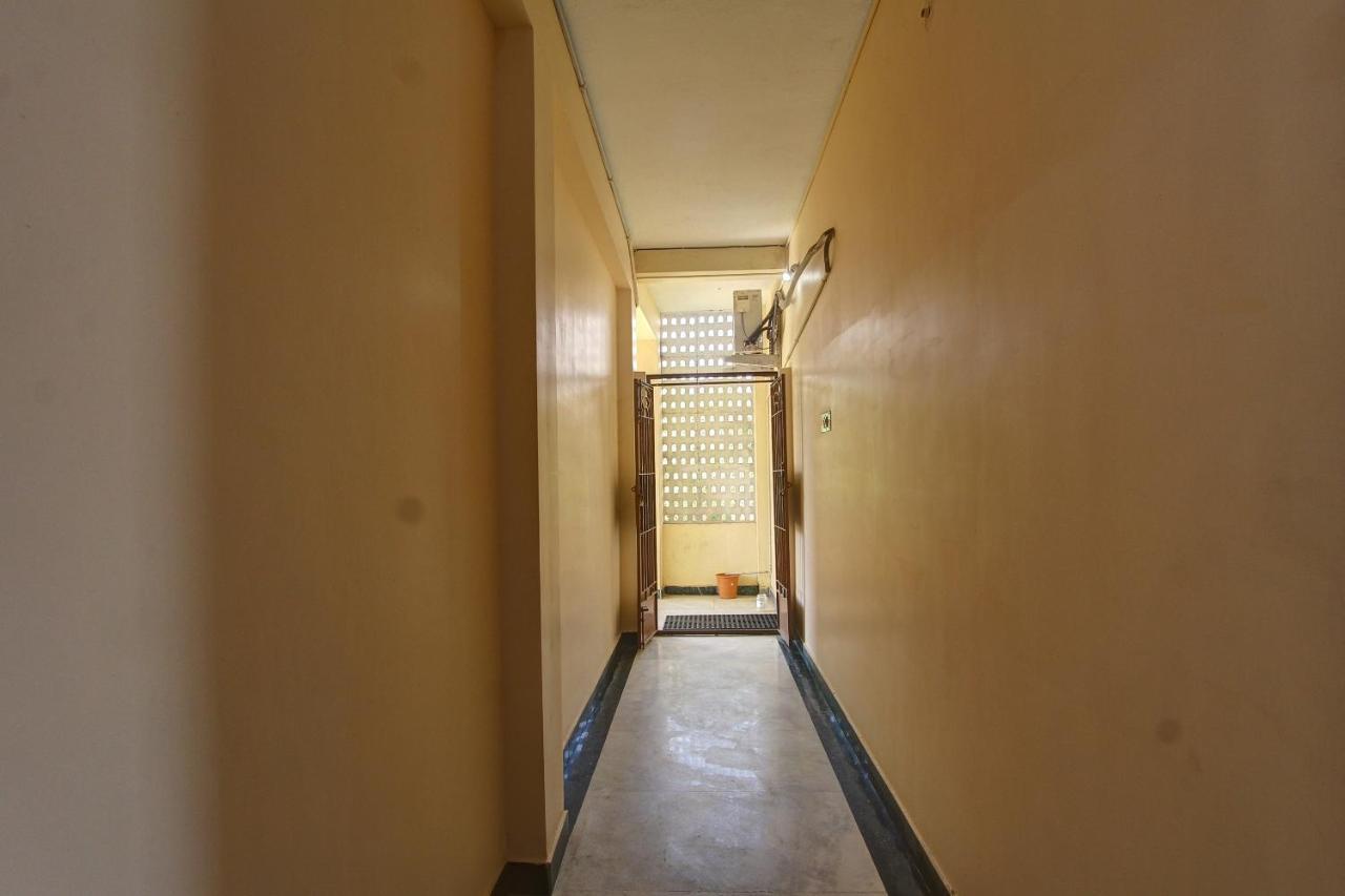 Hotel Oyo 38664 Rt Residency Golden Rock Exterior foto