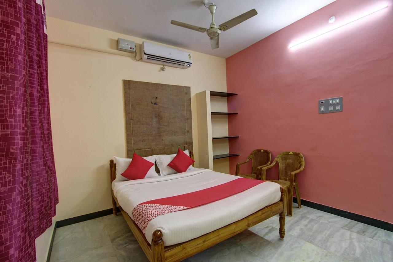 Hotel Oyo 38664 Rt Residency Golden Rock Exterior foto