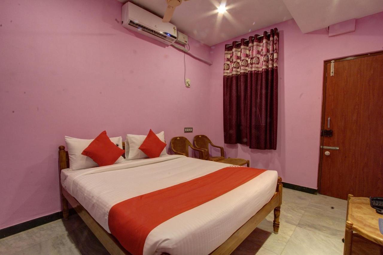 Hotel Oyo 38664 Rt Residency Golden Rock Exterior foto